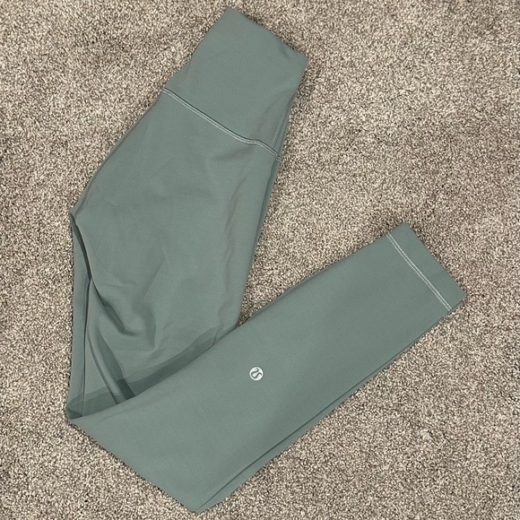 Lululemon Wunder Train Cropped Leggings Size 0 - Picture 7 of 10